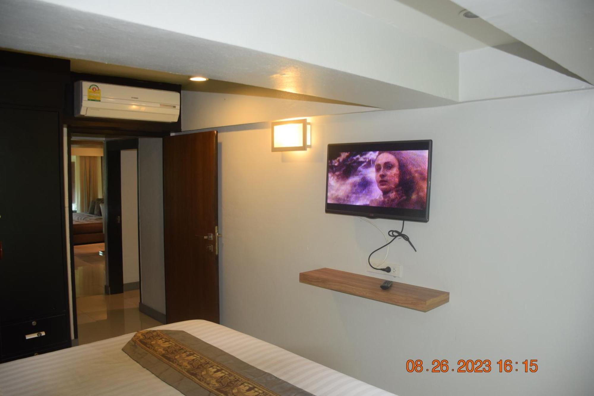 Kalim Residence Patong Екстериор снимка