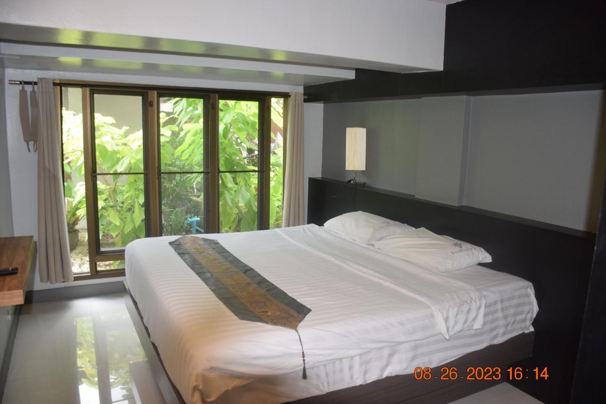 Kalim Residence Patong Екстериор снимка